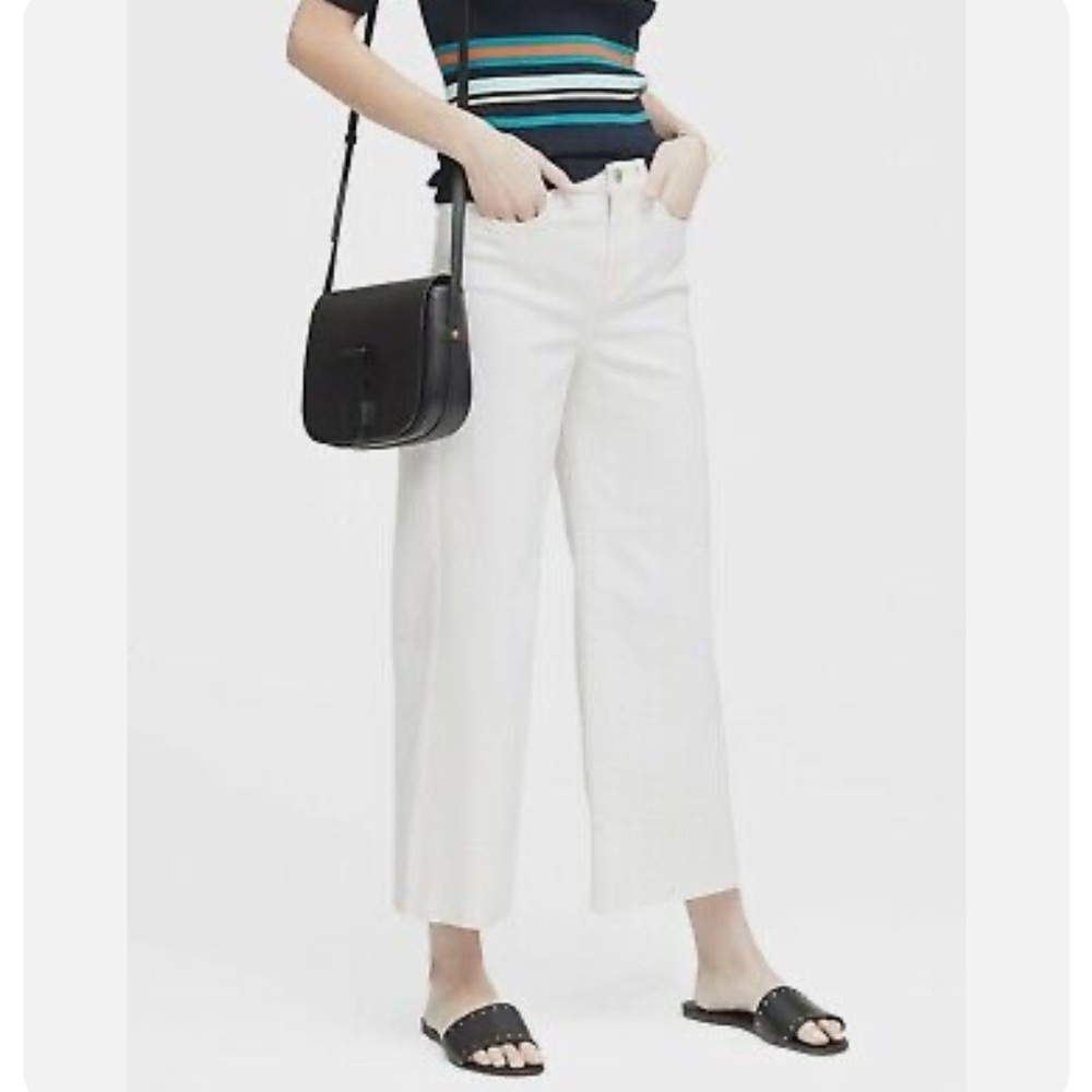 NWT Banana Republic Wide Leg Cropped White Jeans